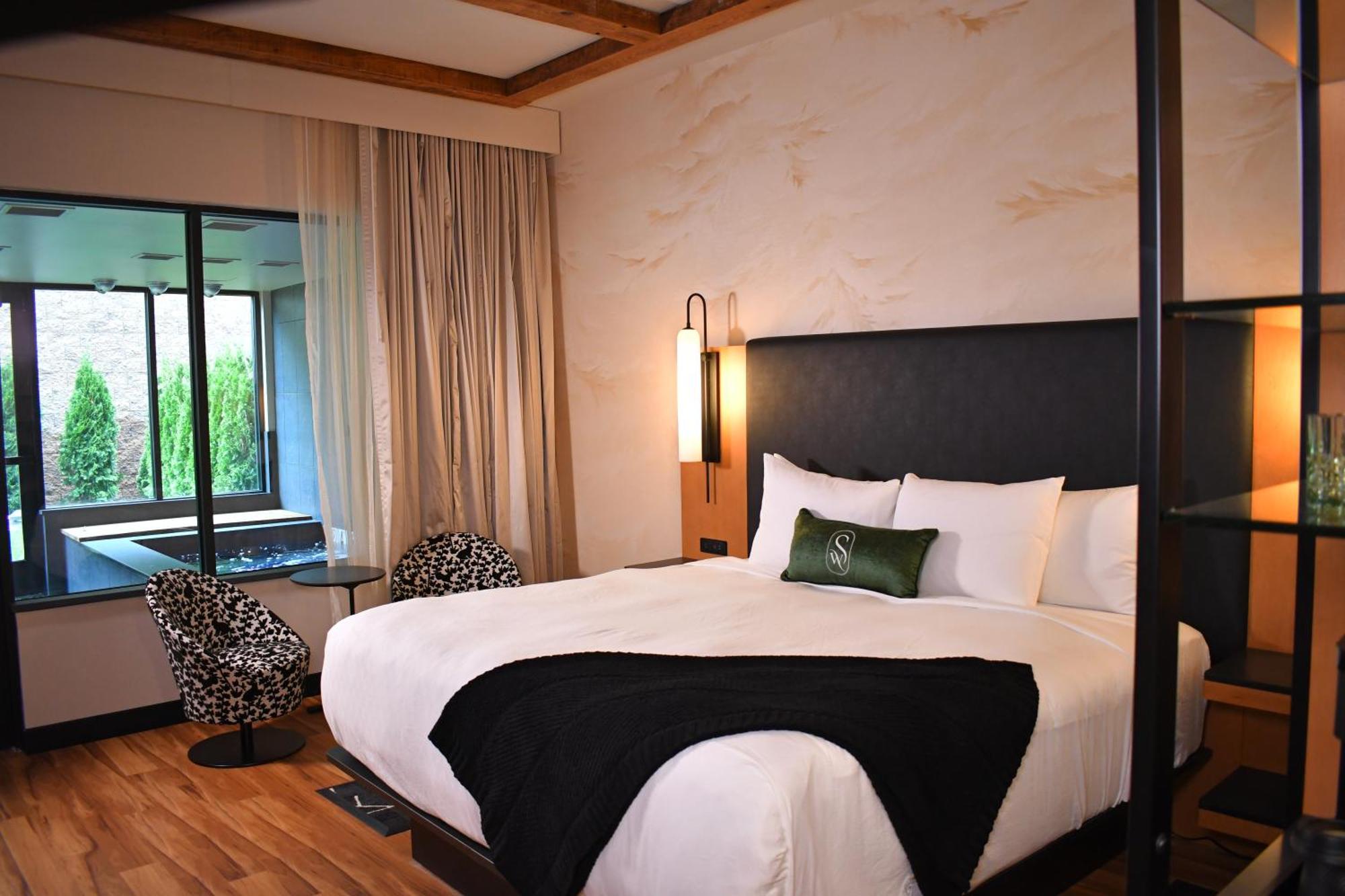 The Swiftwater Otel Dış mekan fotoğraf