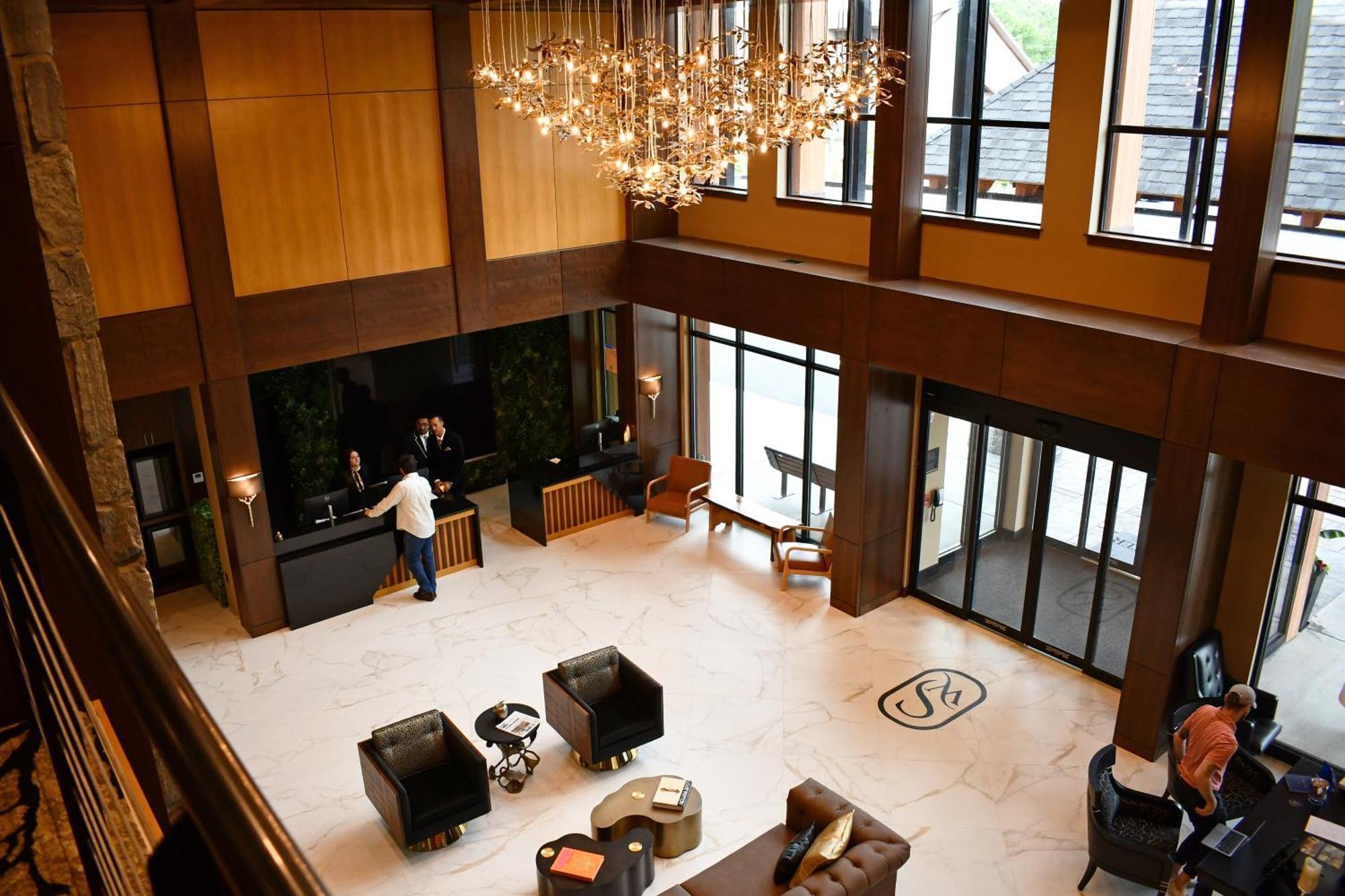 The Swiftwater Otel Dış mekan fotoğraf