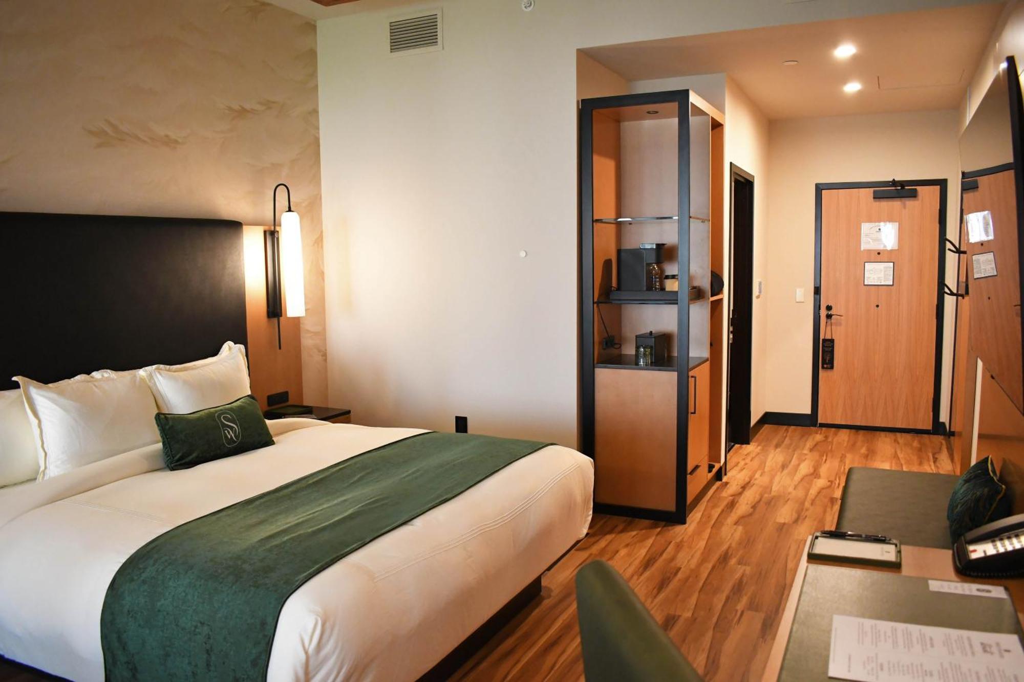 The Swiftwater Otel Dış mekan fotoğraf